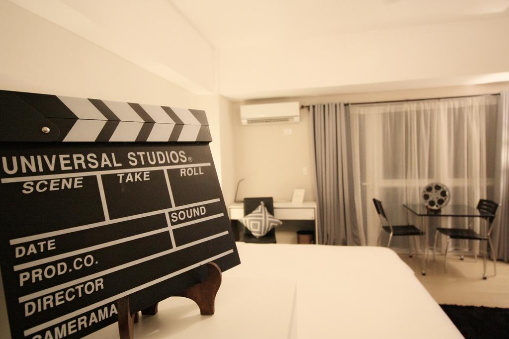 Maxstays - Max Style @ The Venice Residences Taguig Exteriör bild