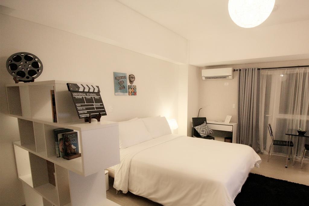 Maxstays - Max Style @ The Venice Residences Taguig Exteriör bild