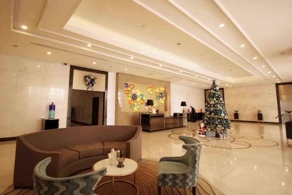Maxstays - Max Style @ The Venice Residences Taguig Exteriör bild
